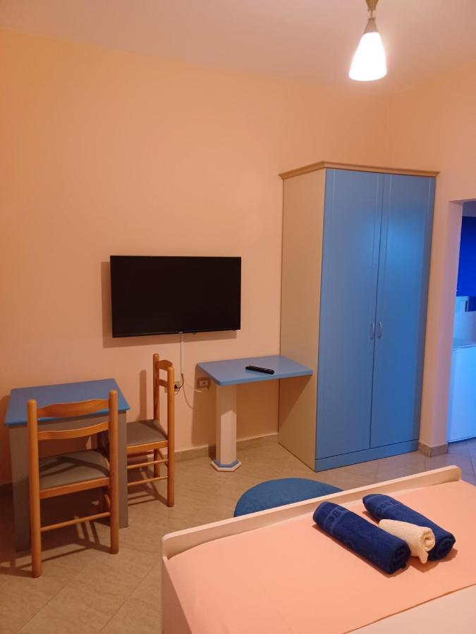 Eleart Apart otel Golem  Dış mekan fotoğraf