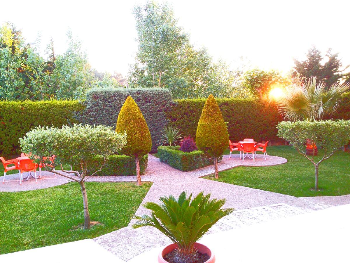Eleart Apart otel Golem  Dış mekan fotoğraf