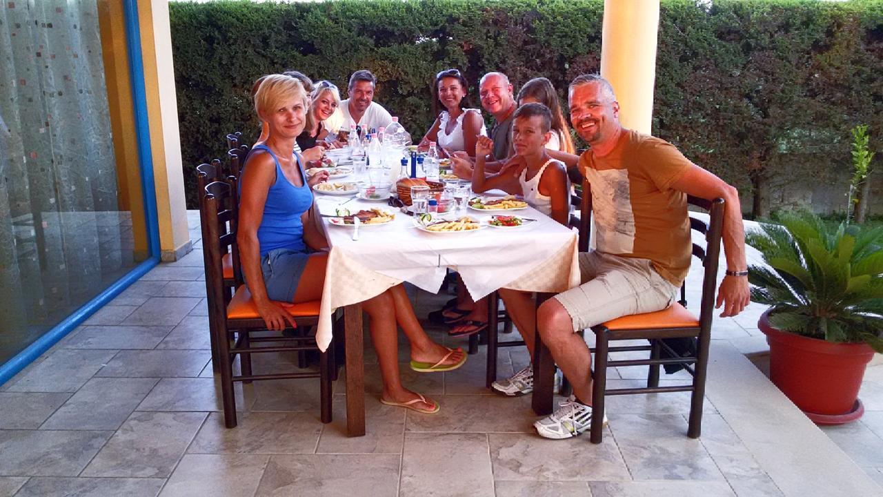Eleart Apart otel Golem  Dış mekan fotoğraf